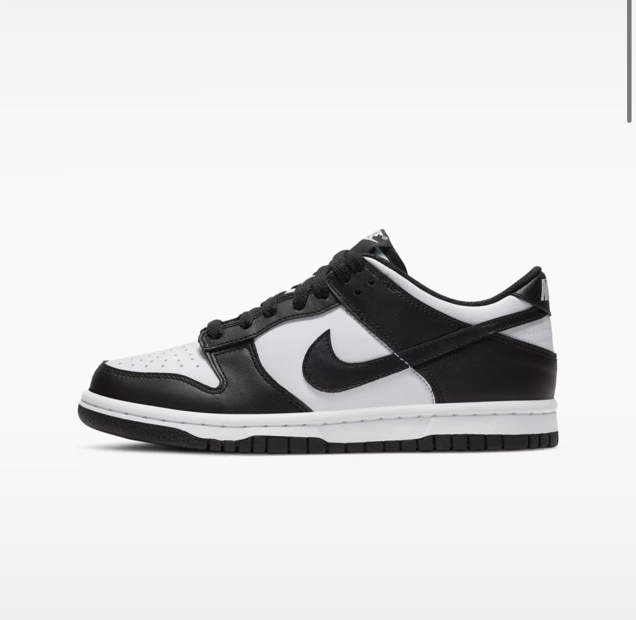 NIKE DUNK LOW