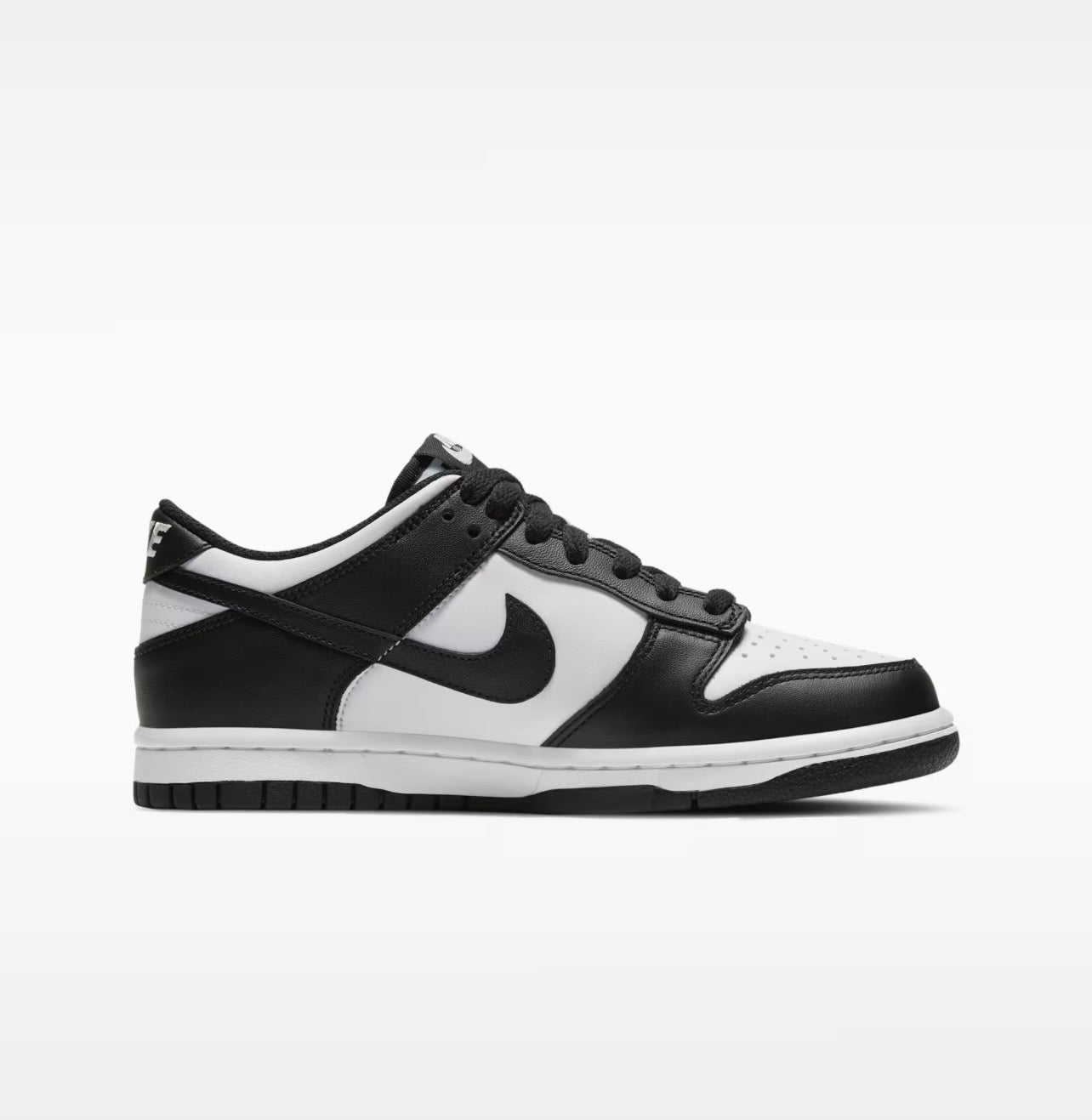 NIKE DUNK LOW