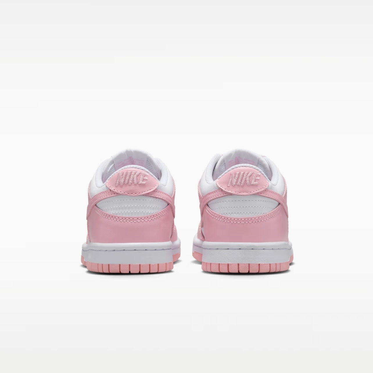 NIKE DUNK LOW