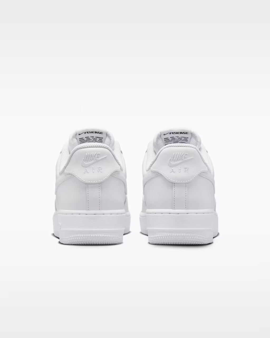 NIKE AIR FORCE 1