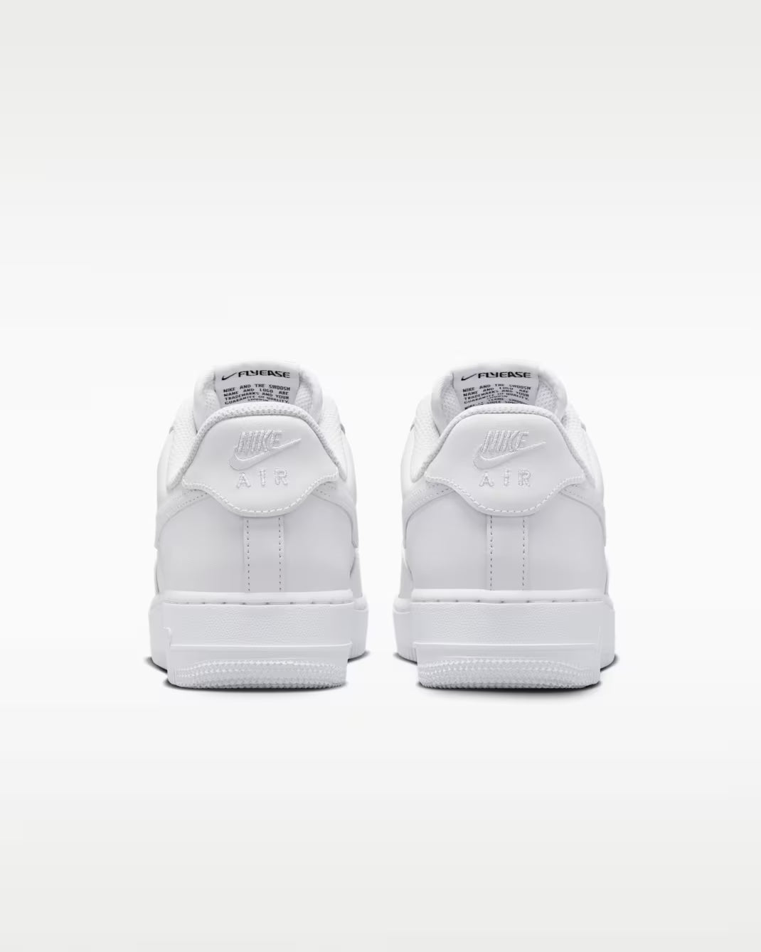 NIKE AIR FORCE 1
